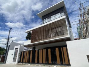 Runerome House 6