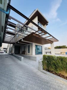 Taveewong House 3